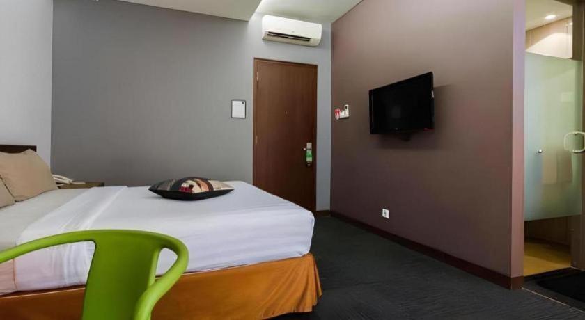 Plan B Hotel Padang Kültér fotó